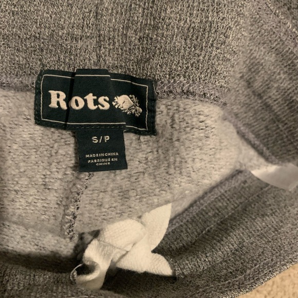 Roots Women’s tracksuit size small - Picture 3 of 3